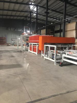 comprare Precisione industriale 20000kN Linea di produzione di pavimenti laminati online manufacture